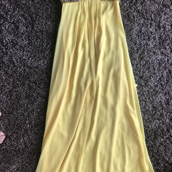 Cache Dress - Picture 2 of 4